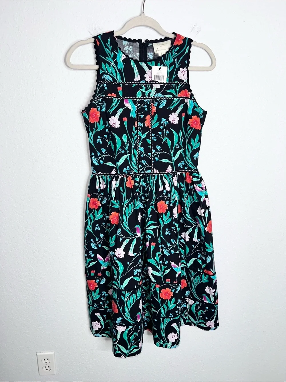 Kate Spade Jardin Tile Jacquard Dress Women’s Size 8 Floral Hummingbird Cocktail